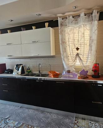  cucina attrezzata 