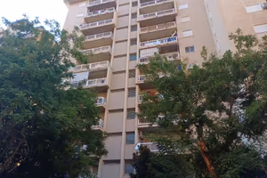 4 vani zona calatafimi alta con cantina e p.auto