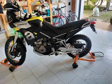 Aprilia Tuareg 660