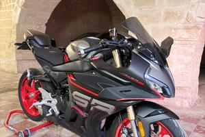 CFMOTO 450SRS PARI AL NUOVO