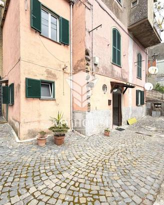 Appartamento di 95 m² con 3 locali a Monte Compatr