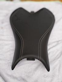 Sella pilota Triumph Street Triple  765