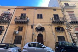 4 LOCALI A PALERMO