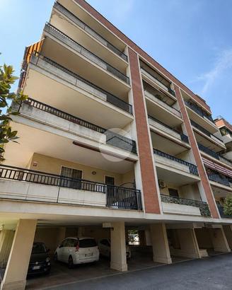 2 LOCALI A ROMA