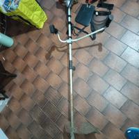 Decespugliatore a scoppio