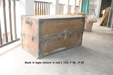 baule in legno con rinforzi metallici