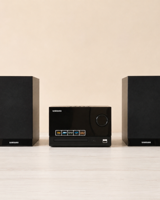Stereo Samsung con casse + telecomando, revisionat