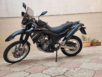 moto enduro yamaha xt660r