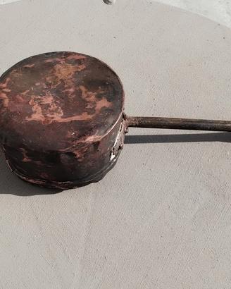 Antico scaldaletto in rame