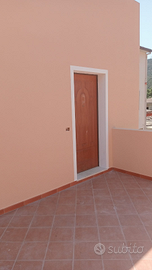 Teulada grazioso bivano con terrazza a livello