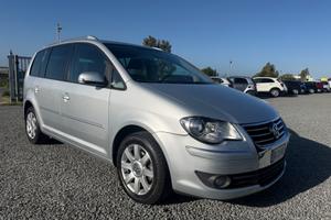 Volkswagen Touran 2.0 TDI DSG