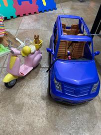 Auto e scooter di barbie con accessori