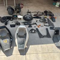 Pezzi di ricambio F12