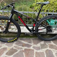 Trek Farley 9.8 Carbon come nuova