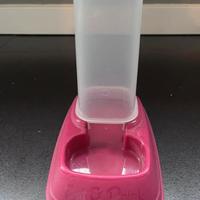Dispenser automatico “Eat&Drink” per gatti e cani