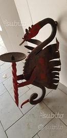 Drago in ferro artigianale predisposto per lampada