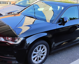 Audi A3 Sportback 1.6 TDI Stronic - Unico prop