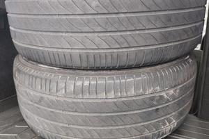 Treno 4 gomme Michelin