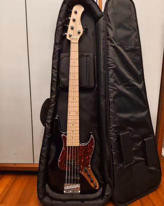 BASSO ELETTRICO 5 CORDE