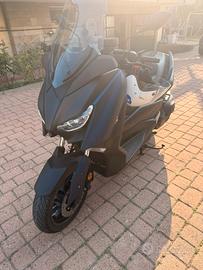 YAMAHA XMAX 400 ABS