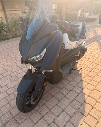 YAMAHA XMAX 400 ABS