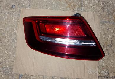 stop e specchietti audi A3 2018