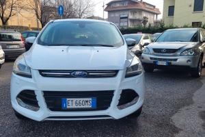 Ford Kuga 2.0 TDCI 140 CV 4WD Titanium