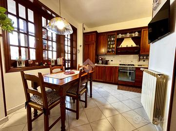 4 LOCALI A PRATO