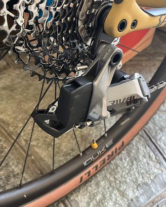 SRAM Rival eTAP AXS XPLR