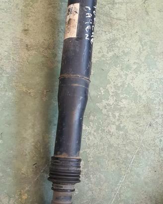 Albero cardanico Porsche Cayenne 958 2011 7P052110
