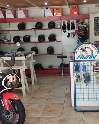 arredamento per negozi 