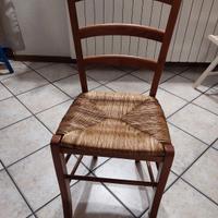 sedia legno e paglia