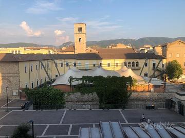 Centralissimo appartamento con terrazzo panoramico