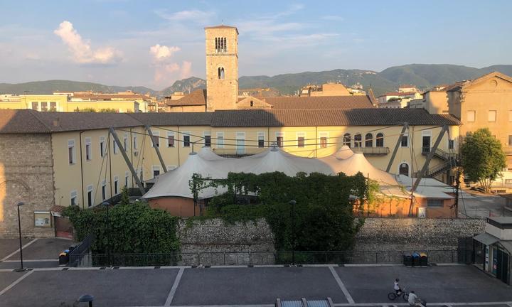 Centralissimo appartamento con terrazzo panoramico