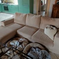 Divano tre posti con Chaise Longue