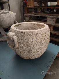Vaso grande in cemento