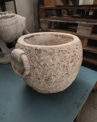 Vaso grande in cemento