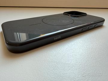 Cover Beats iPhone 16 Pro Max