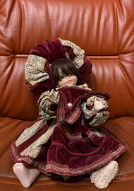 Bambola da collezione.