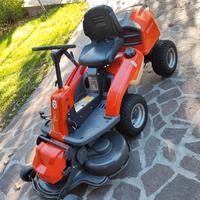 Trattorino Tagliaerba Rider Husqvarna R 214T