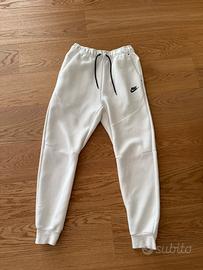 Pantaloni nike tech bianchi