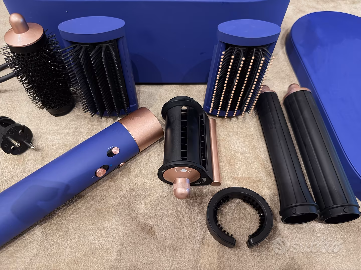 Dyson Airwrap Complete Long Blue/Rosé - Elettrodomestici In vendita a ...