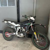 Husqvarna WR 300