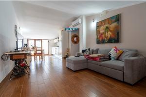 Camerota: graziosa mansarda