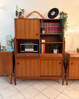 Libreria Highboard in stile scandinavo vintage