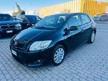 Toyota Auris 1.4 D-4D 5 porte Sol MY'08
