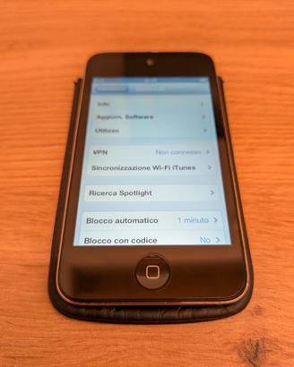 iPod Touch 4 32GB - CIB Completo + Custodia Sena