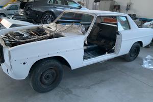 Mercedes w114 250 coupe benzina