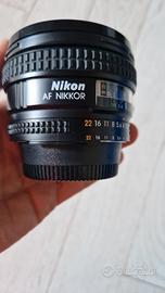 obiettivo Nikkor 20 mm F/2.8