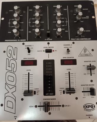 mixer 2 canali behringer 